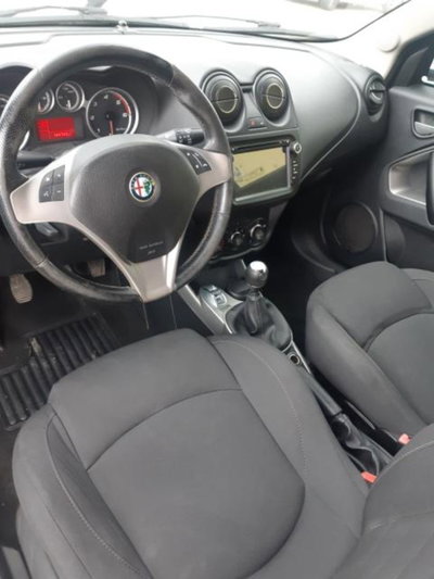 Alfa Romeo MiTo 1.3 JTDm 85 CV S&S Progression (5)
