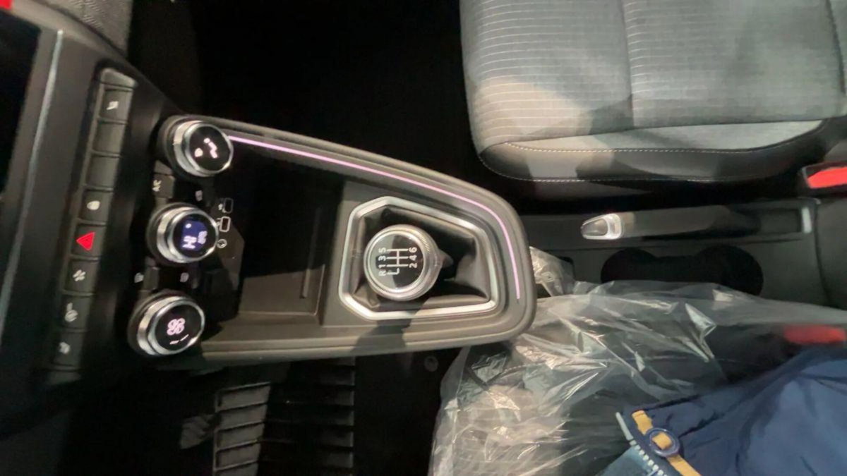 Renault Clio 1.0 eco-g Techno 100cv (18)