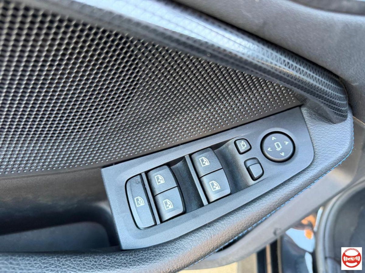 BMW Serie 1 5p. 118d 5p. Msport (18)