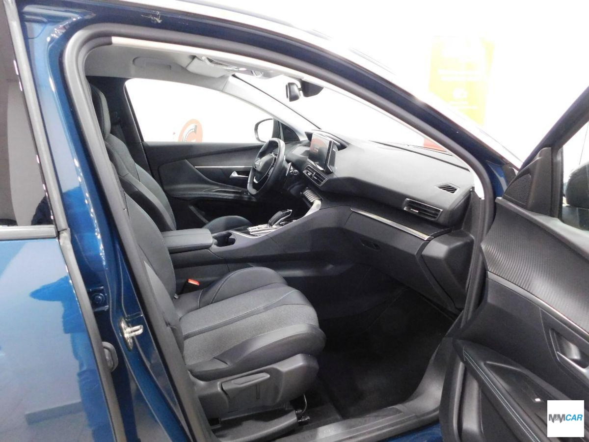 Peugeot 3008 BlueHDi 130 S&S EAT8 Allure Pack (6)