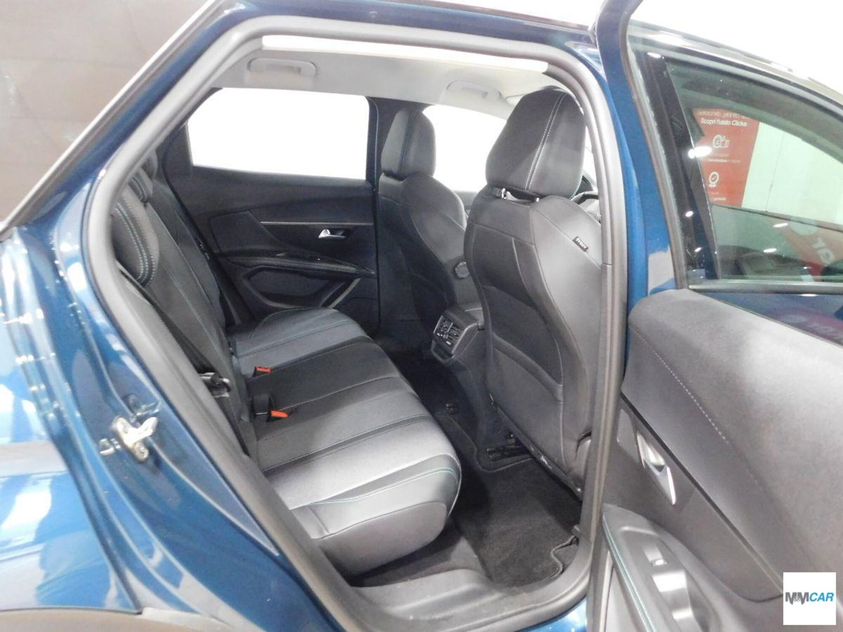 Peugeot 3008 BlueHDi 130 S&S EAT8 Allure Pack (7)