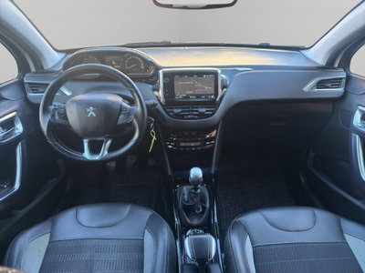 Peugeot 2008 100 S&S Black Matt (14)