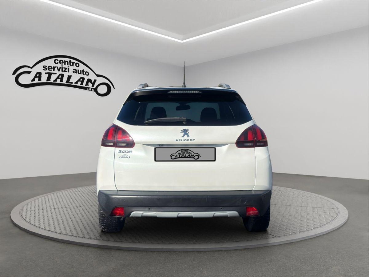 Peugeot 2008 100 S&S Black Matt (4)