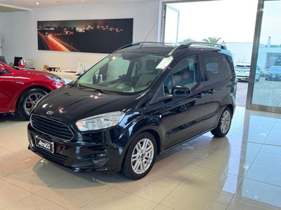 Ford Tourneo Courier 1.5 TDCI 95 CV Sport usata