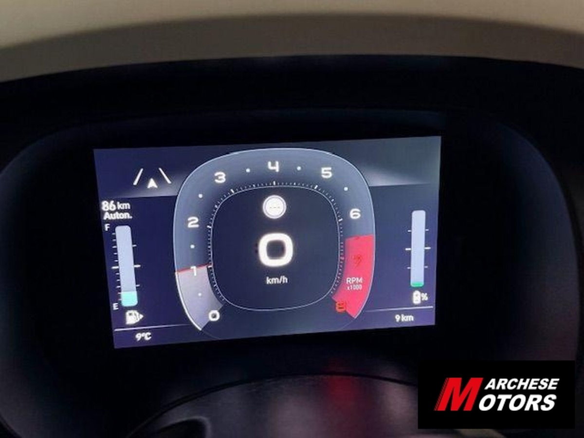 Fiat Panda 1.0 FireFly S&S Hybrid City Cross (11)