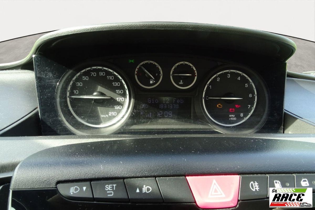 Lancia Ypsilon 1.2 69 CV 5 porte GPL Ecochic Gold (11)