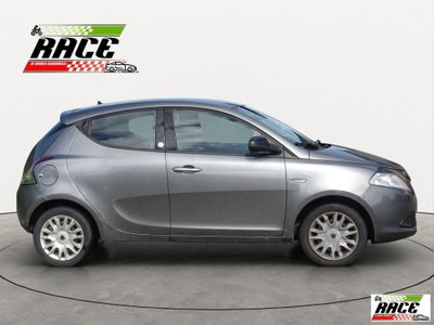 Lancia Ypsilon 1.2 69 CV 5 porte GPL Ecochic Gold (7)