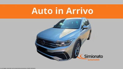 Volkswagen Tiguan 2.0 TDI 150 CV SCR DSG 4MOTION R-Line usata