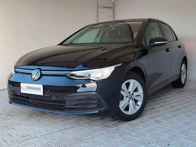 Volkswagen Golf Variant 2.0 TDI SCR DSG Life usata