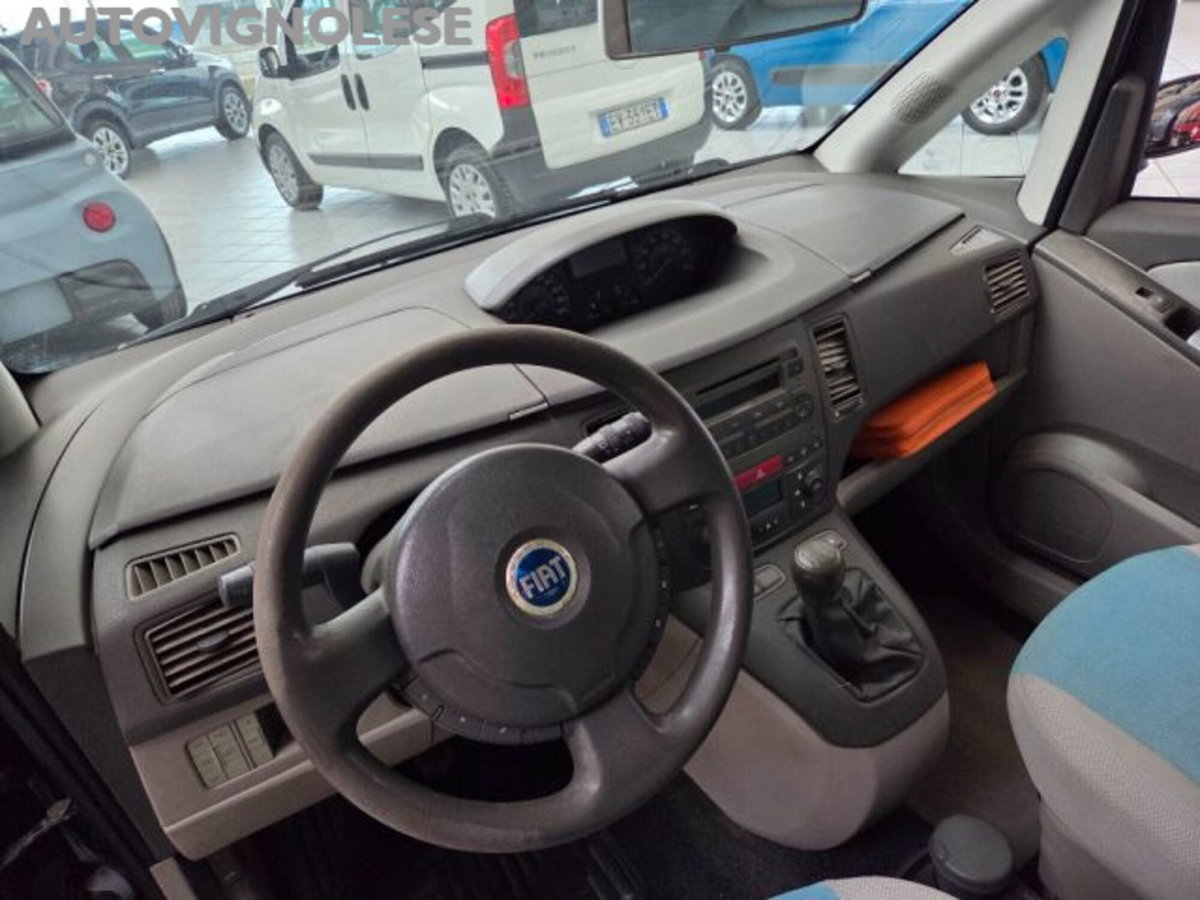 Fiat Idea 1.3 Multijet 16V Emotion (2)