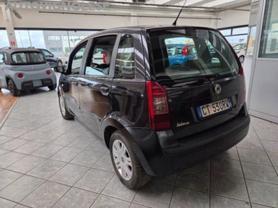 Fiat Idea 1.3 Multijet 16V Emotion (3)