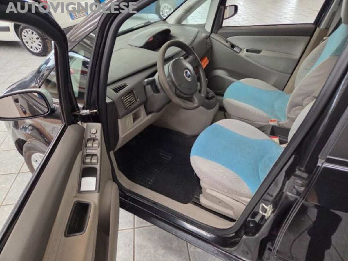 Fiat Idea 1.3 Multijet 16V Emotion (4)