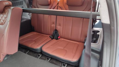 Hyundai Santa Fe 1.6 T-GDI HEV 4WD AT 7p. 20th Anniversary (9)
