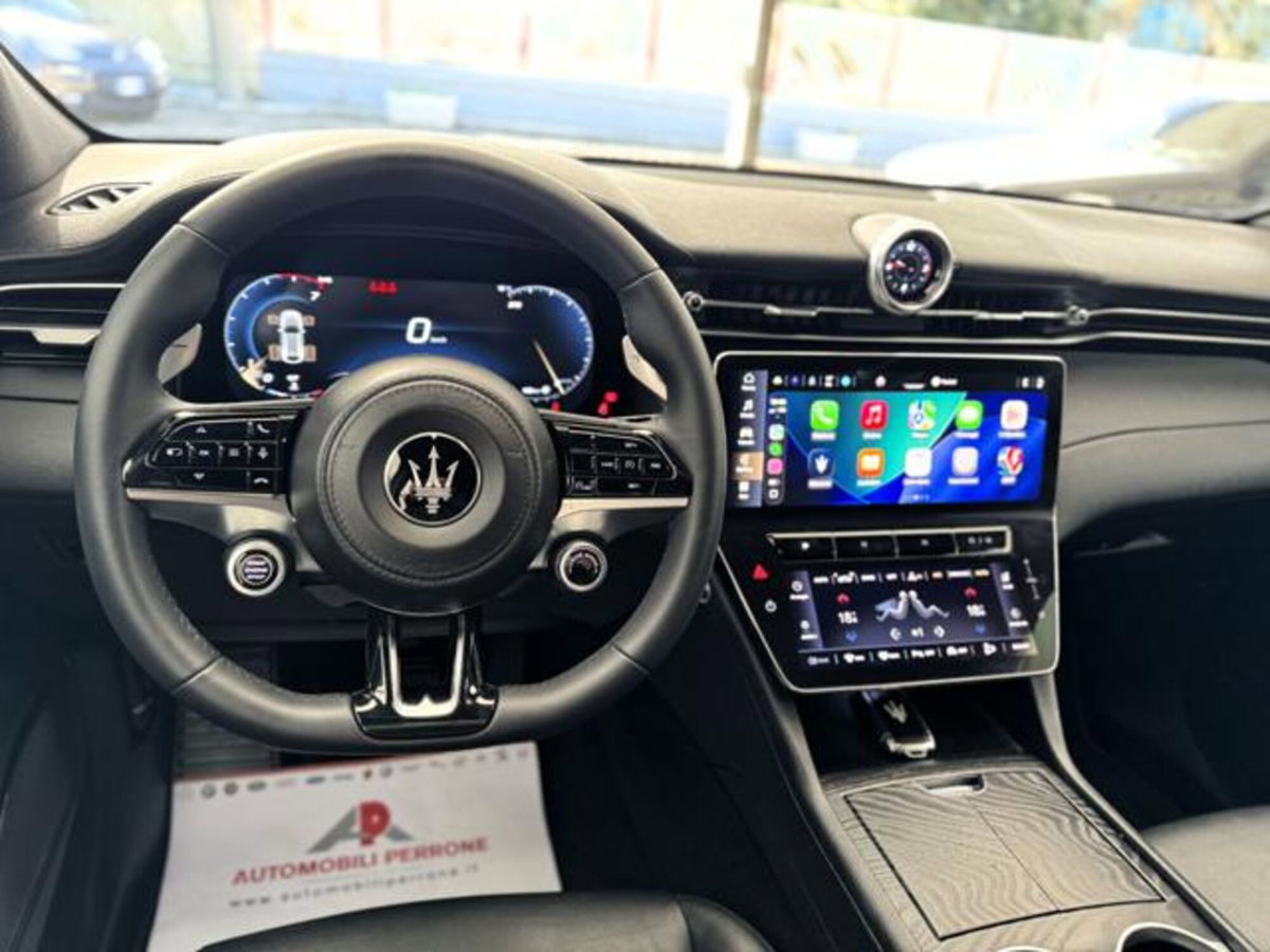 Maserati Grecale 2.0 MHEV 300 CV GT PrimaSerie (8)
