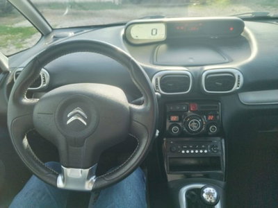 Citroen C3 Picasso BlueHDi 100 Exclusive (11)