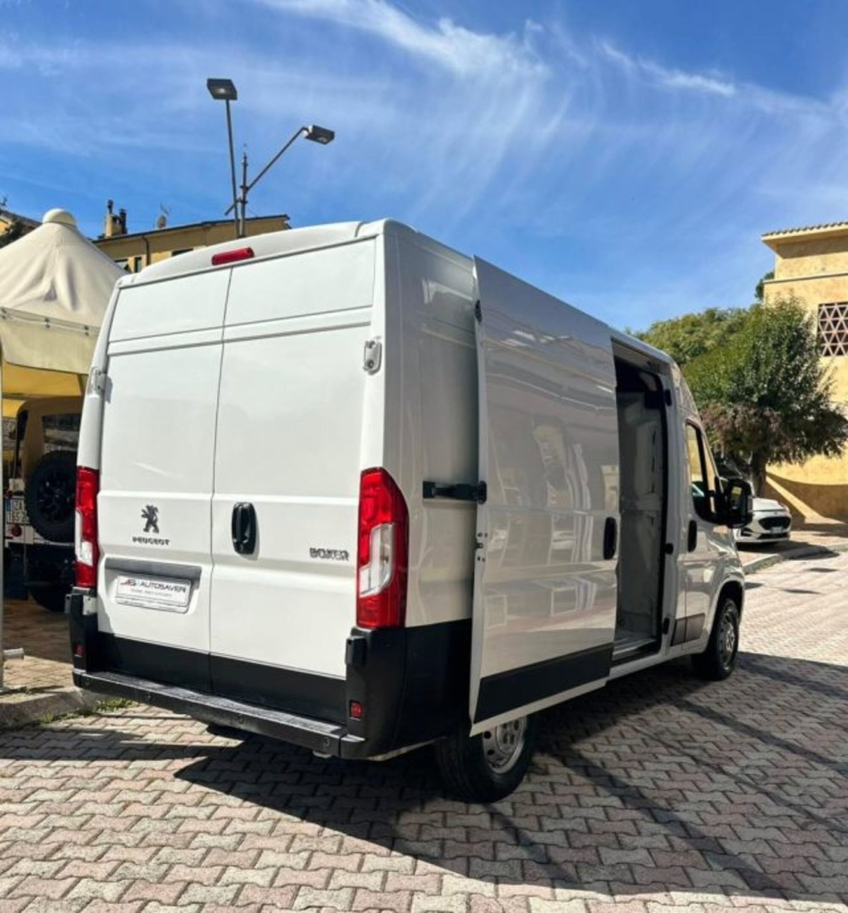 Peugeot Boxer Furgone 330 2.0 BlueHDi 130CV PM-TM Furgone (2)