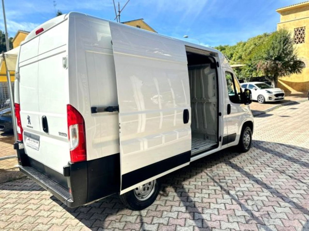Peugeot Boxer Furgone 330 2.0 BlueHDi 130CV PM-TM Furgone (3)