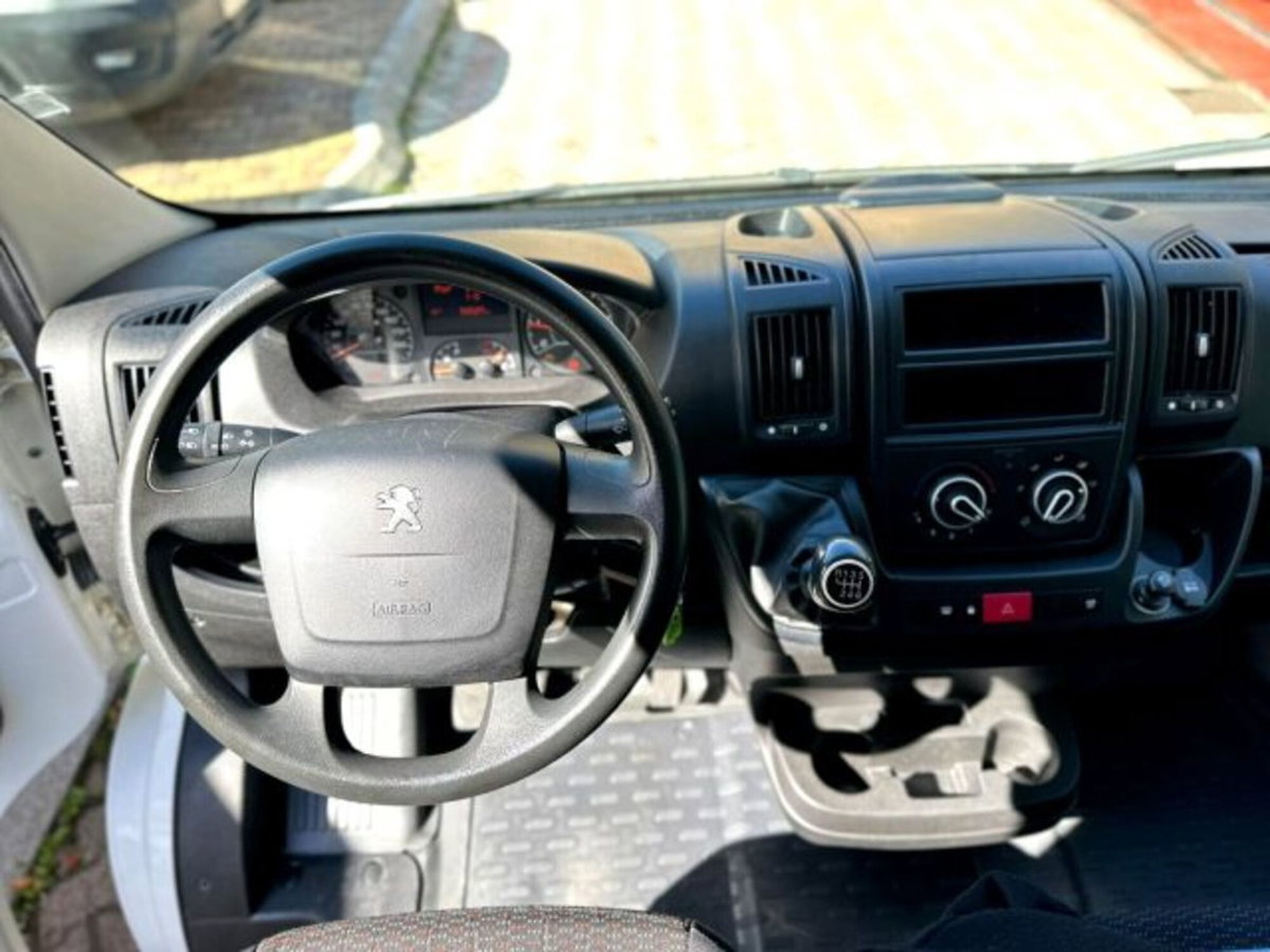Peugeot Boxer Furgone 330 2.0 BlueHDi 130CV PM-TM Furgone (7)