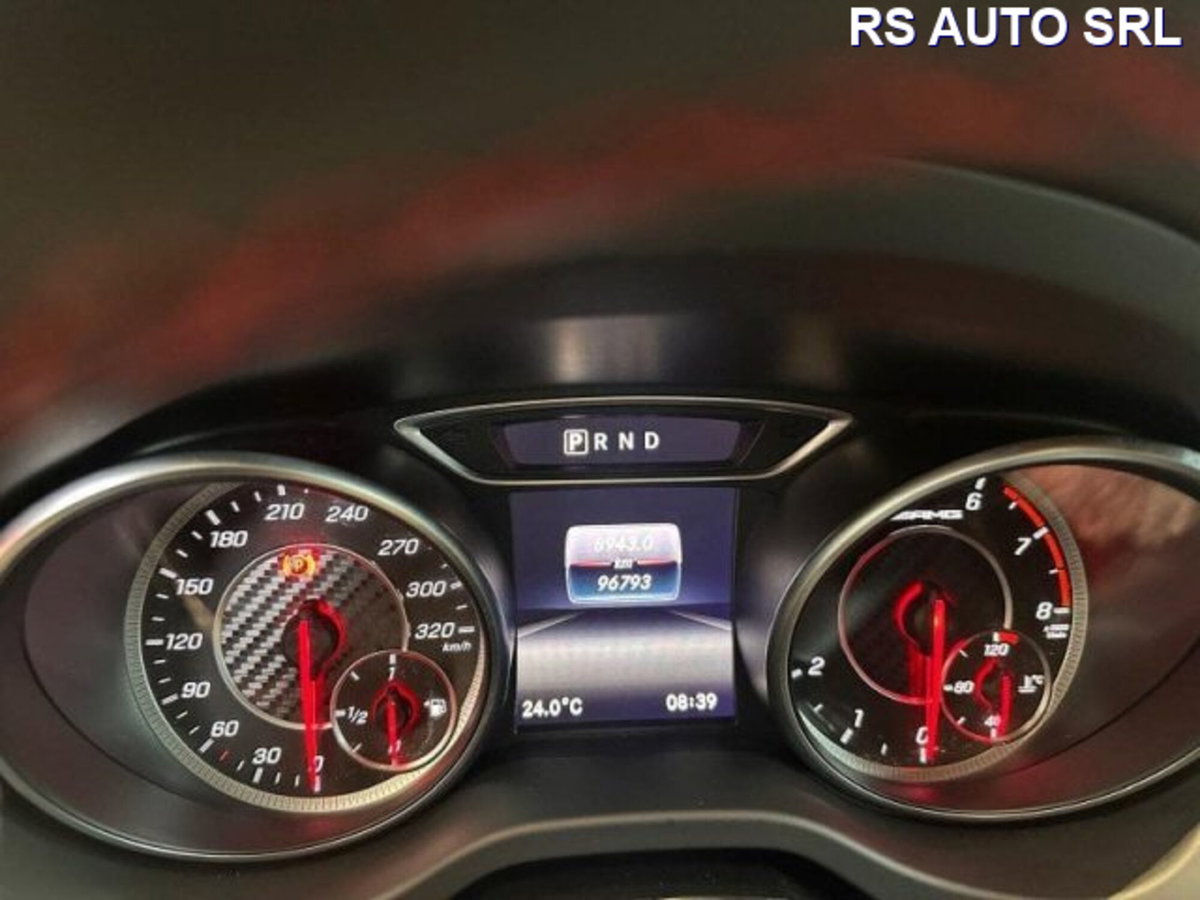 Mercedes-Benz Classe A 45 AMG 4Matic Automatic (16)
