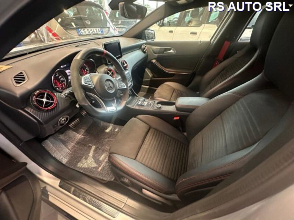 Mercedes-Benz Classe A 45 AMG 4Matic Automatic (20)