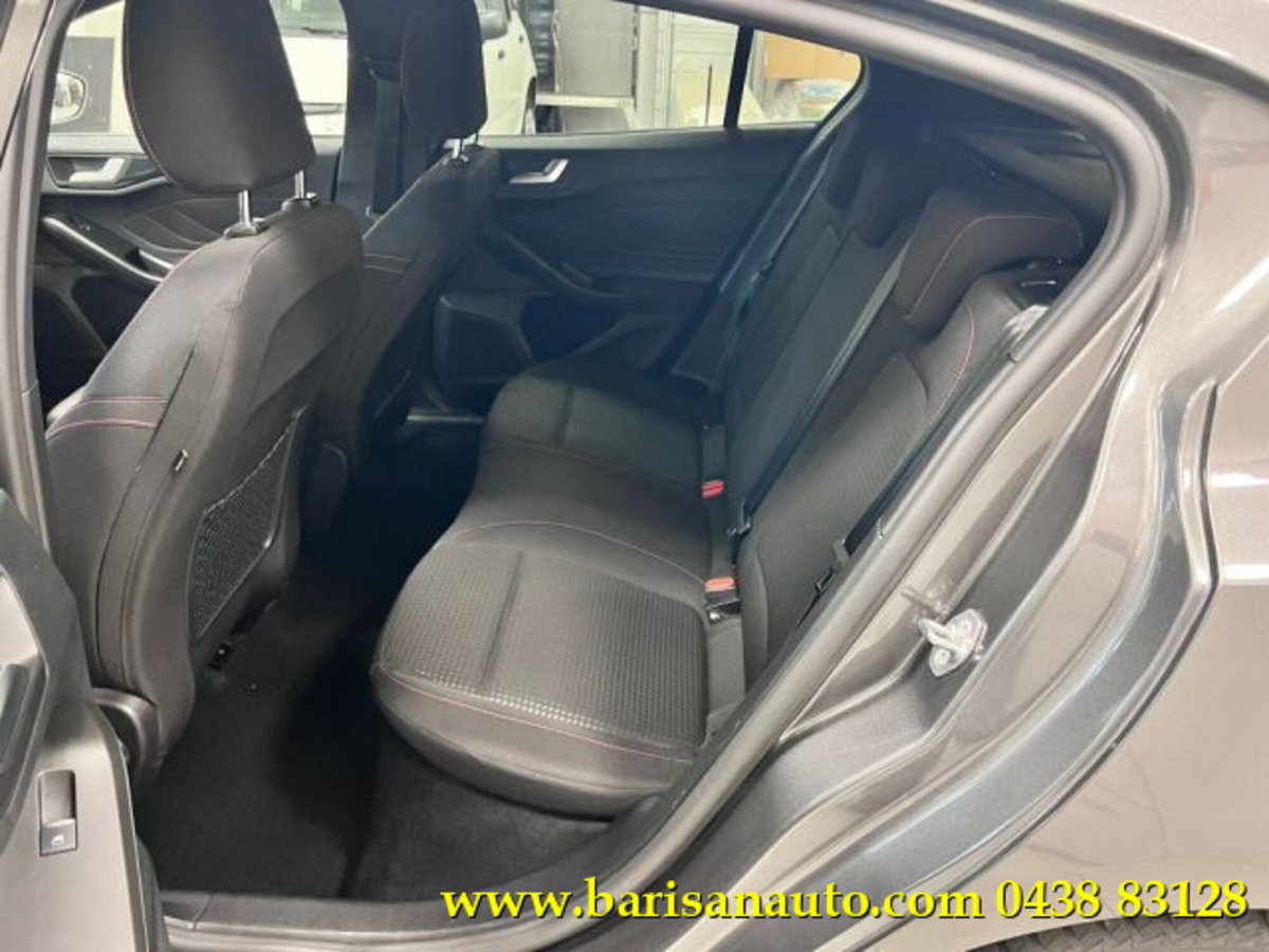 Ford Focus 1.5 EcoBlue 115 CV automatico 5p. ST-Line Style (7)