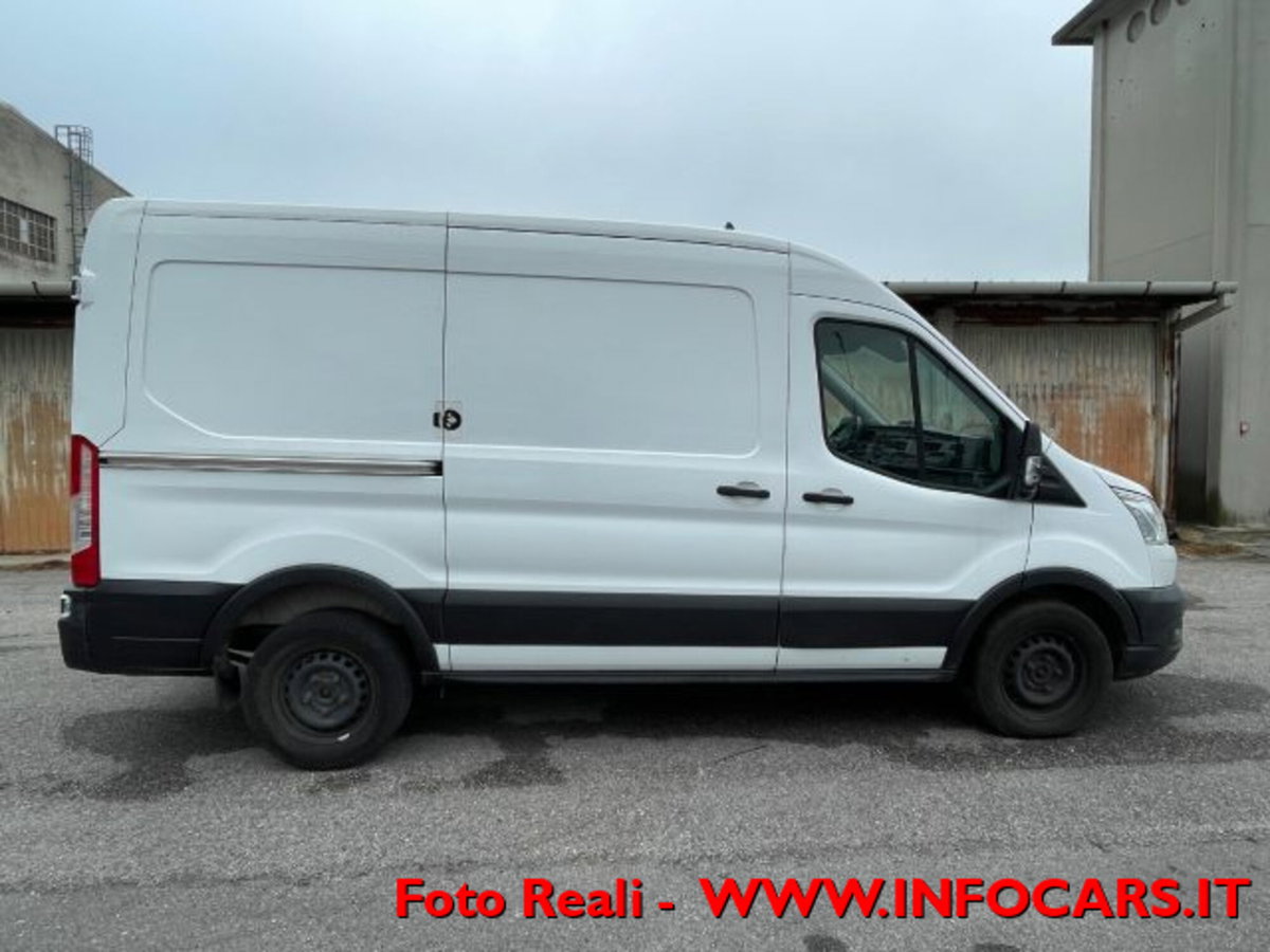 Ford Transit Furgone 350 2.0TDCi EcoBlue MHEV 130CV PM-TM Furgone Titan. (10)