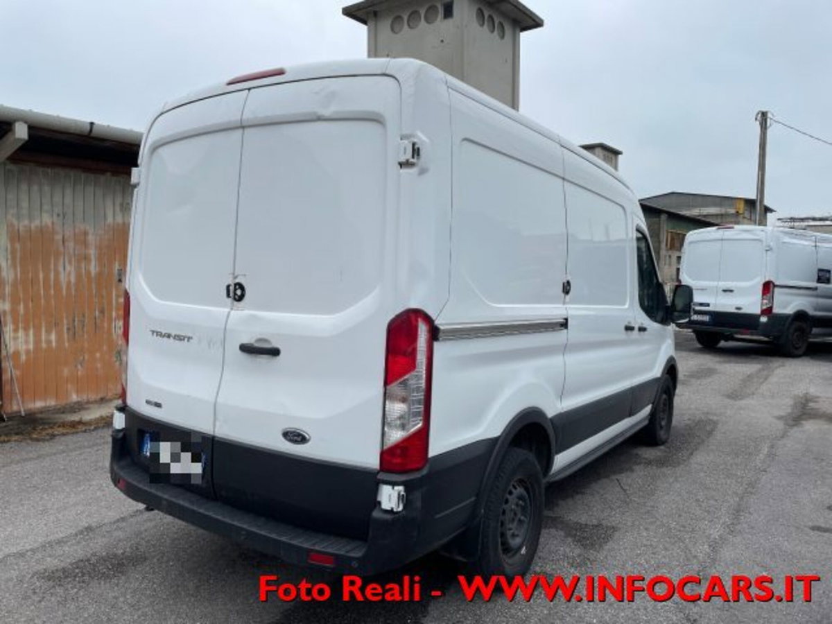 Ford Transit Furgone 350 2.0TDCi EcoBlue MHEV 130CV PM-TM Furgone Titan. (2)