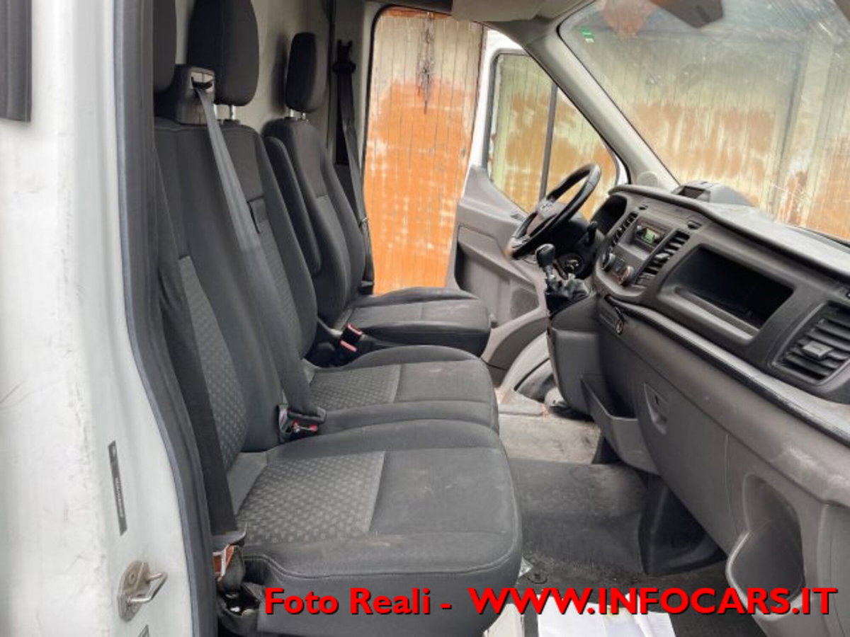 Ford Transit Furgone 350 2.0TDCi EcoBlue MHEV 130CV PM-TM Furgone Titan. (6)