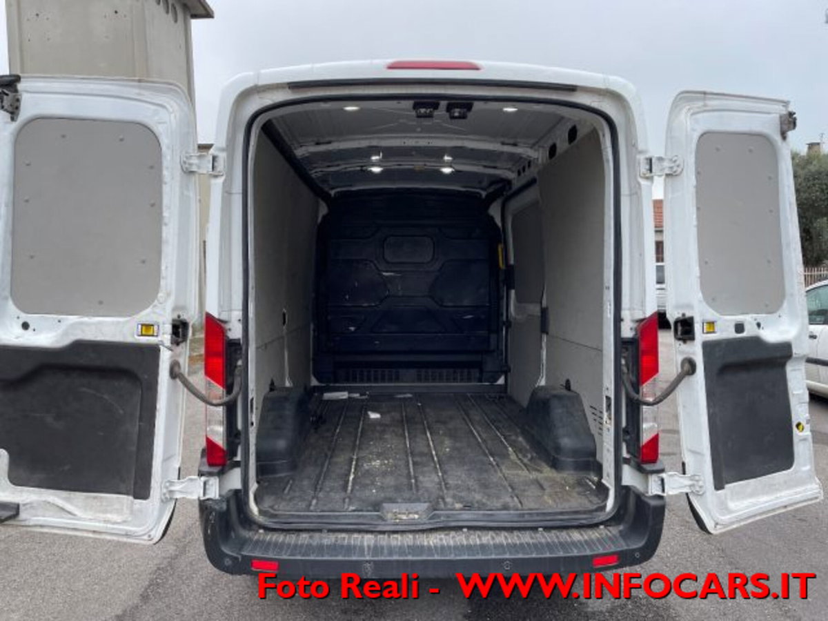 Ford Transit Furgone 350 2.0TDCi EcoBlue MHEV 130CV PM-TM Furgone Titan. (7)