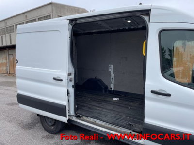 Ford Transit Furgone 350 2.0TDCi EcoBlue MHEV 130CV PM-TM Furgone Titan. (8)