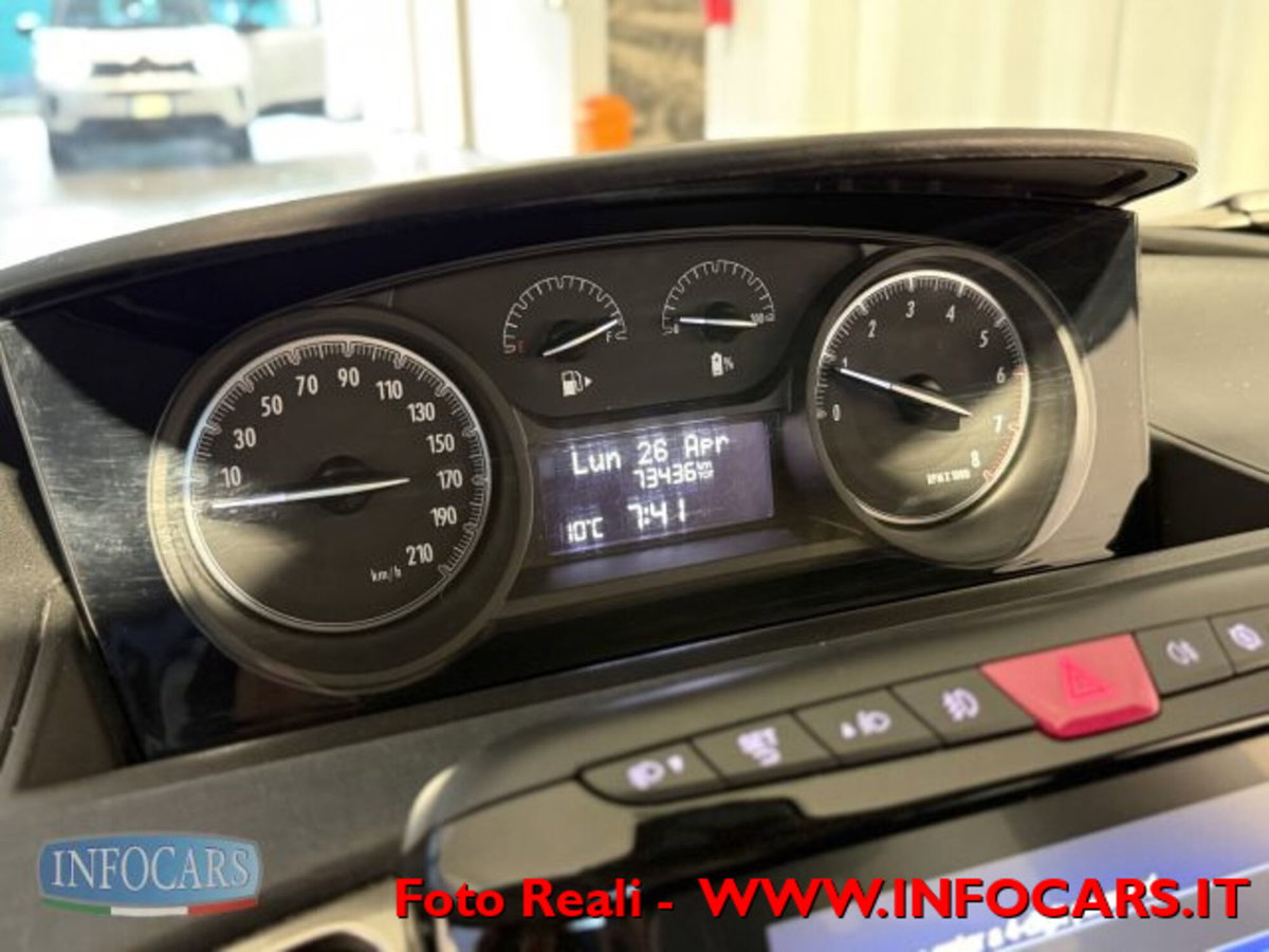 Lancia Ypsilon 1.0 FireFly 5 porte S&S Hybrid Ecochic Gold (13)