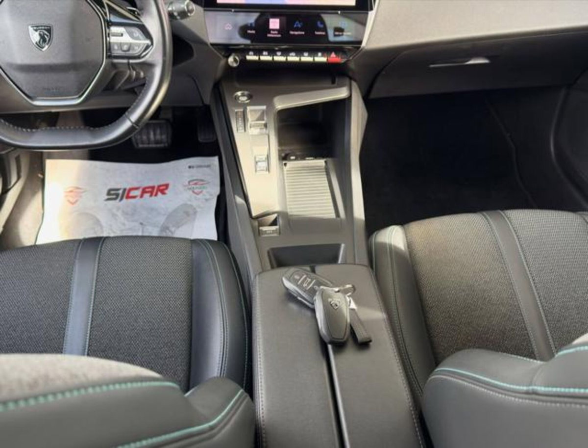 Peugeot 308 SW BlueHDi 130 S&S EAT8 Allure Pack (11)