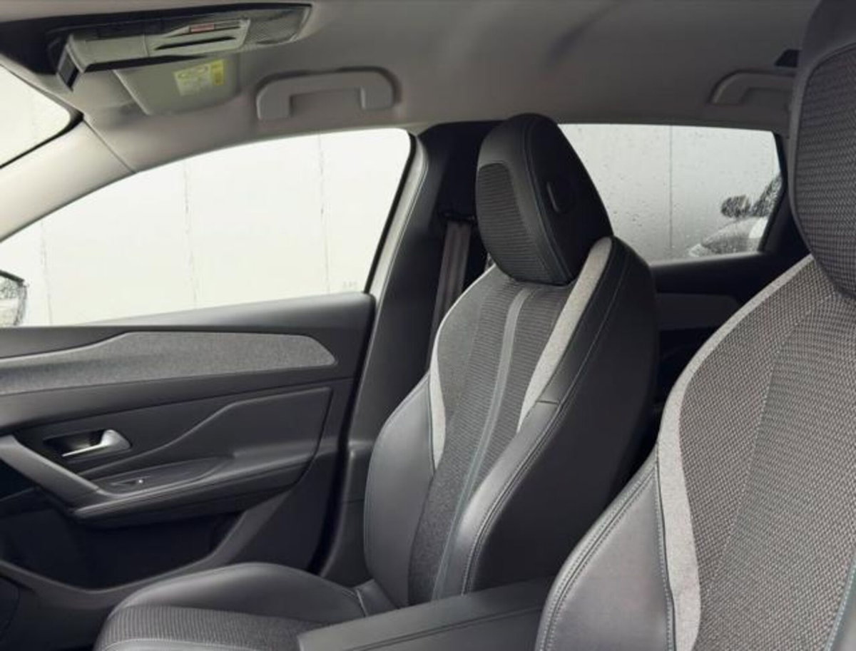 Peugeot 308 SW BlueHDi 130 S&S EAT8 Allure Pack (13)