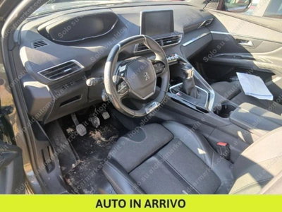 Peugeot 3008 BlueHDi 130 S&S EAT8 GT Line (7)