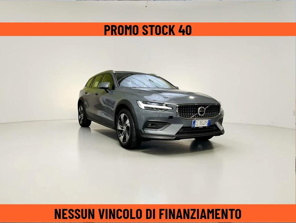 Volvo V60 Cross Country 2.0 b4 Ultimate awd auto