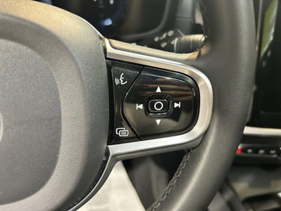 Volvo V60 Cross Country 2.0 b4 Ultimate awd auto (15)