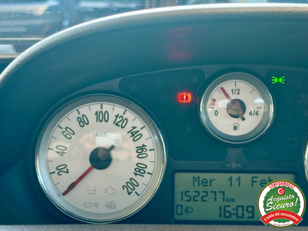 Lancia Ypsilon 1.2 Ego (13)