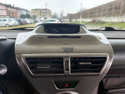 Toyota iQ 1.0 CVT Lounge (15)