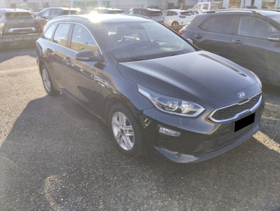 Kia Ceed Sport Wagon 1.6 CRDi 115 CV SW Business Class (2)