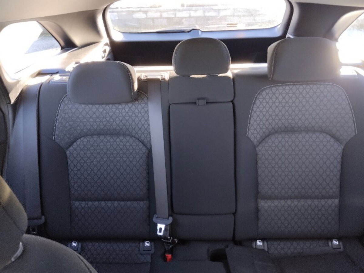 Kia Ceed Sport Wagon 1.6 CRDi 115 CV SW Business Class (7)