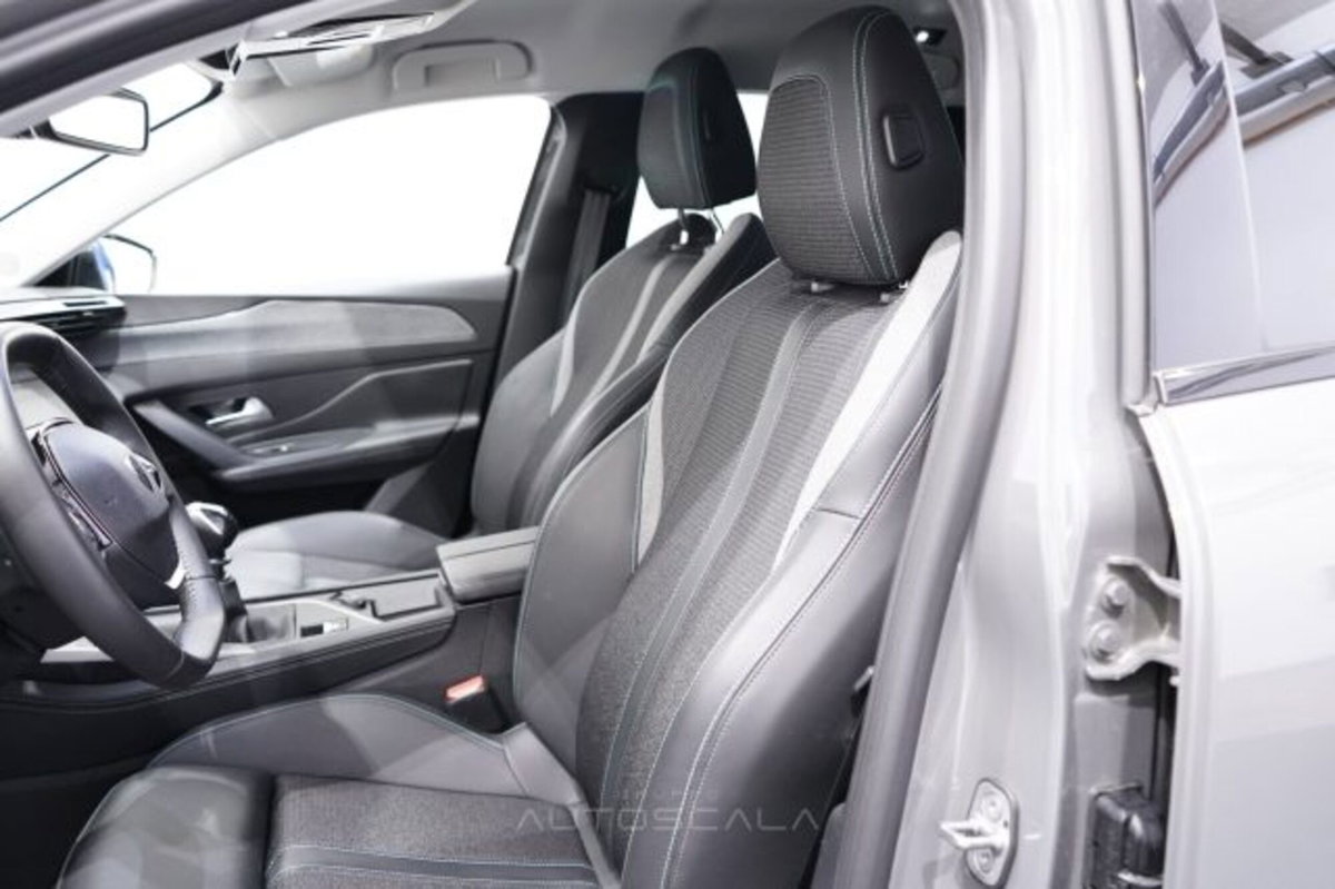 Peugeot 308 SW 1.2 puretech t Allure s&s 130cv eat8 (11)
