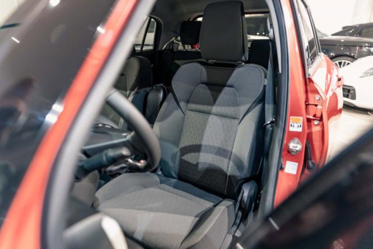 Suzuki Swift 1.2 Hybrid Cool (10)