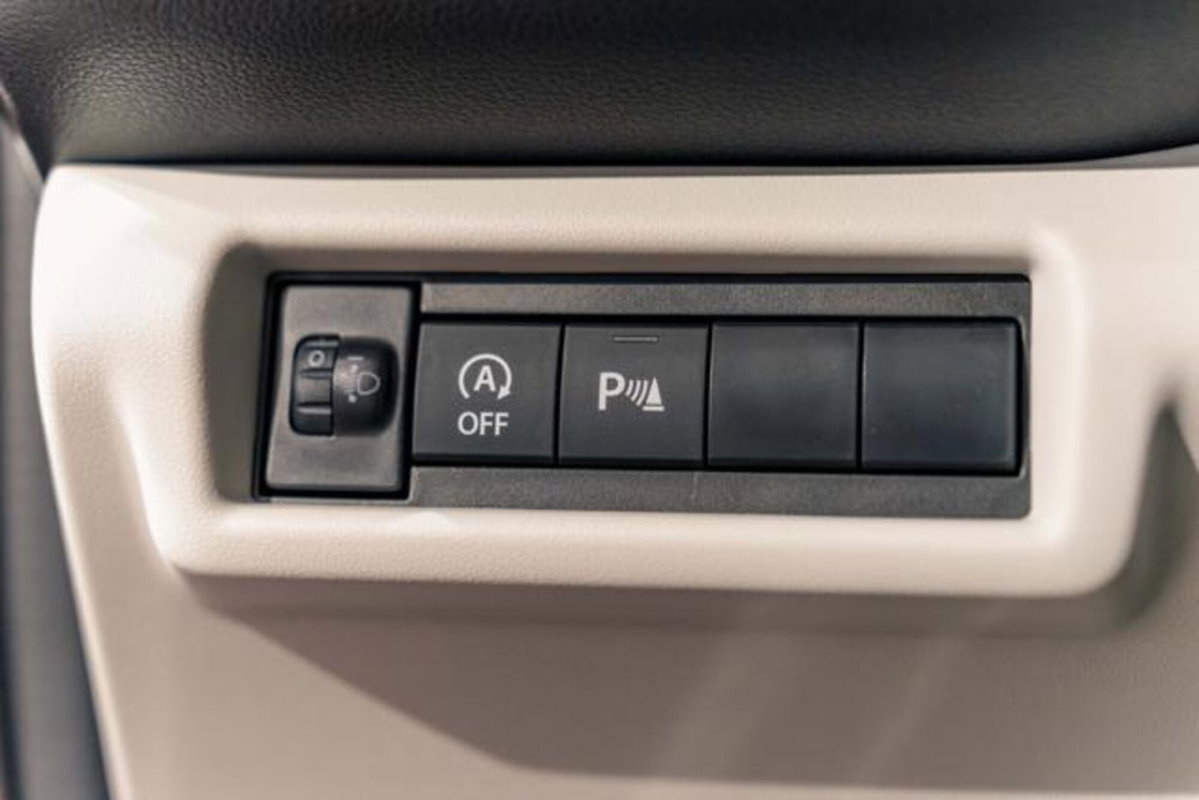 Suzuki Swift 1.2 Hybrid Cool (19)