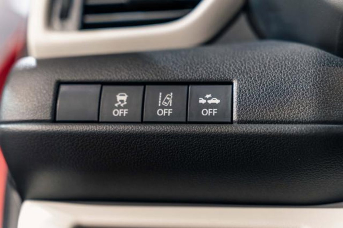 Suzuki Swift 1.2 Hybrid Cool (20)