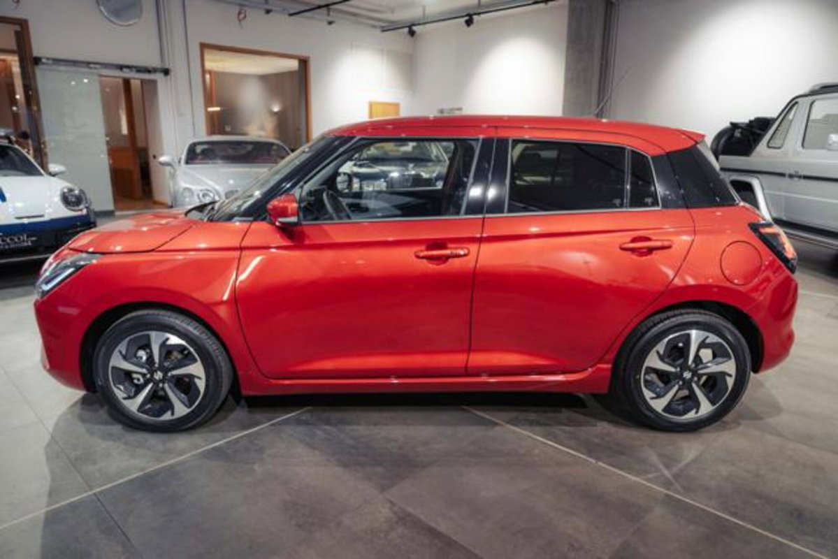 Suzuki Swift 1.2 Hybrid Cool (4)