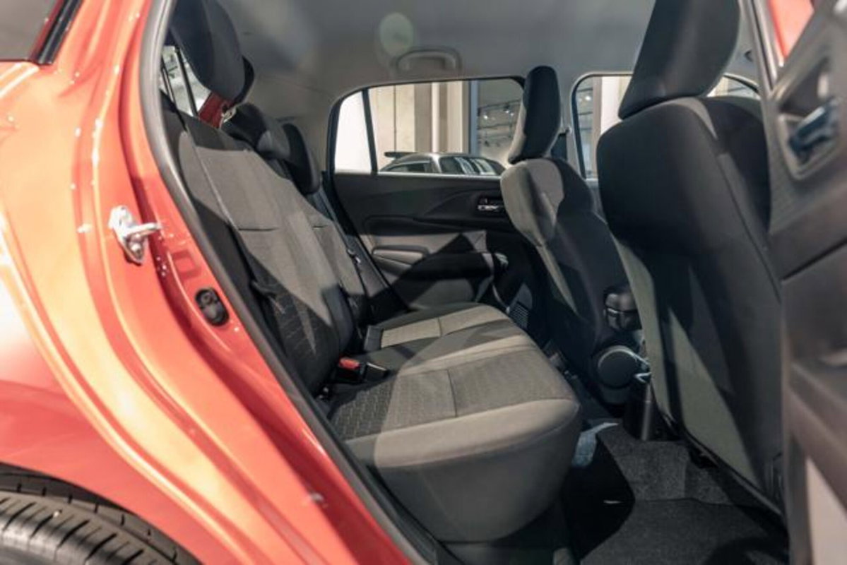 Suzuki Swift 1.2 Hybrid Cool (9)