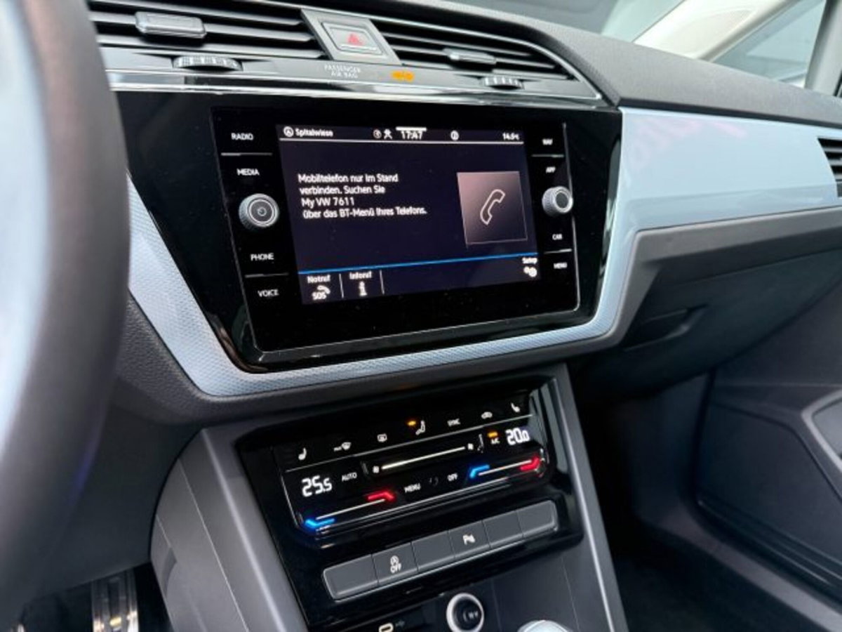 Volkswagen Touran 1.5 tsi Edition 150cv (14)