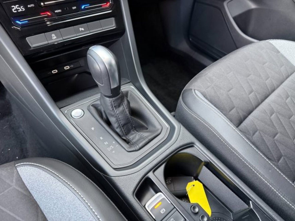 Volkswagen Touran 1.5 tsi Edition 150cv (16)