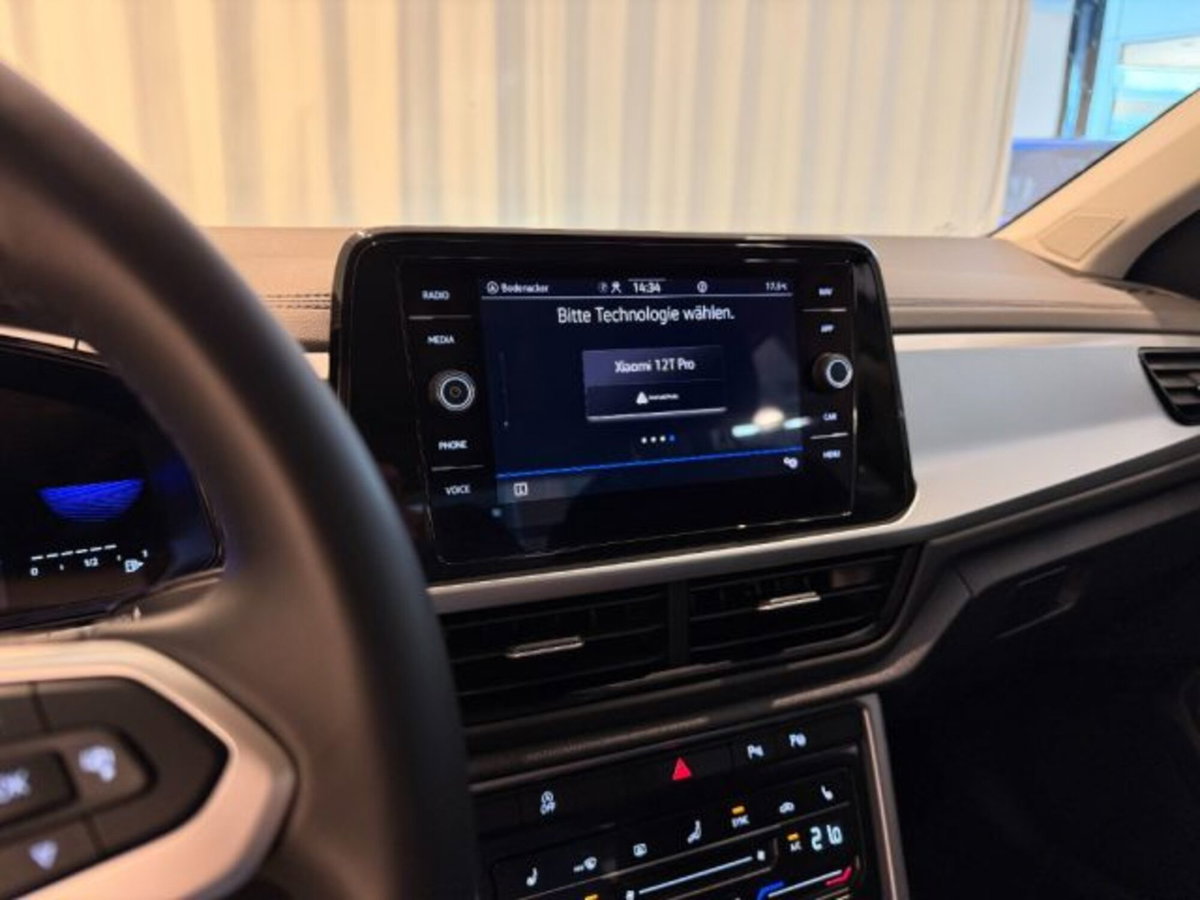 Volkswagen T-Roc 1.5 tsi Life dsg (15)