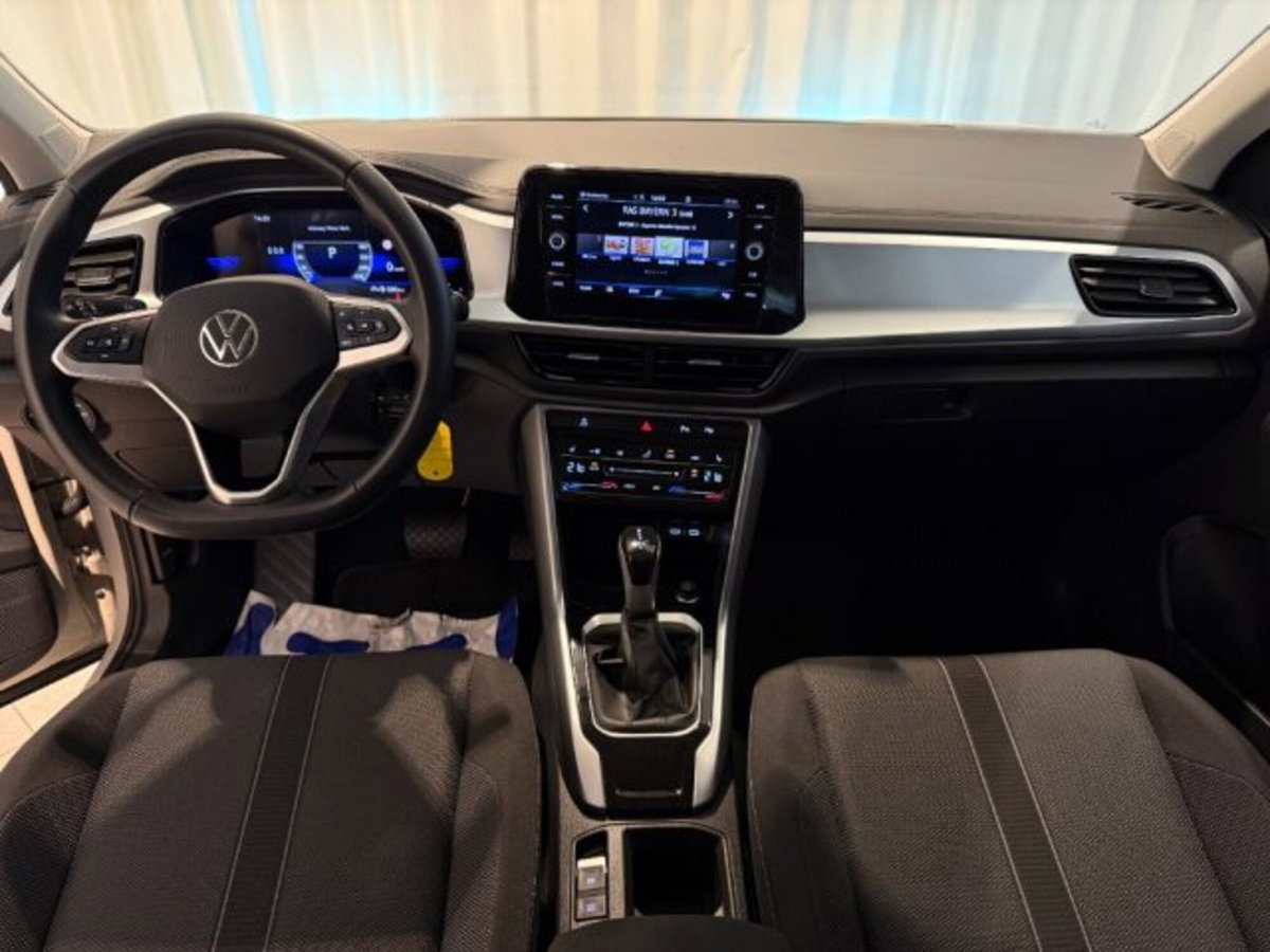 Volkswagen T-Roc 1.5 tsi Life dsg (7)